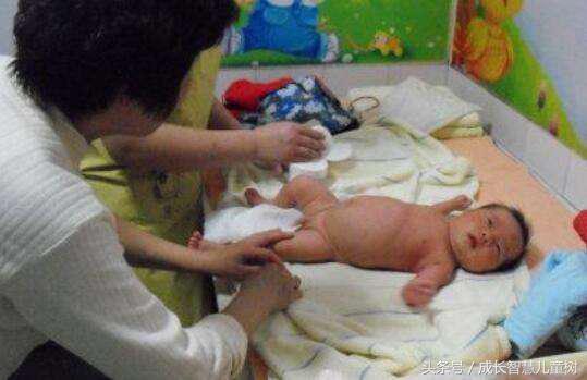 宝宝肚子胀气妈妈可以吃什么药,育儿知识宝宝肚子胀气怎么办