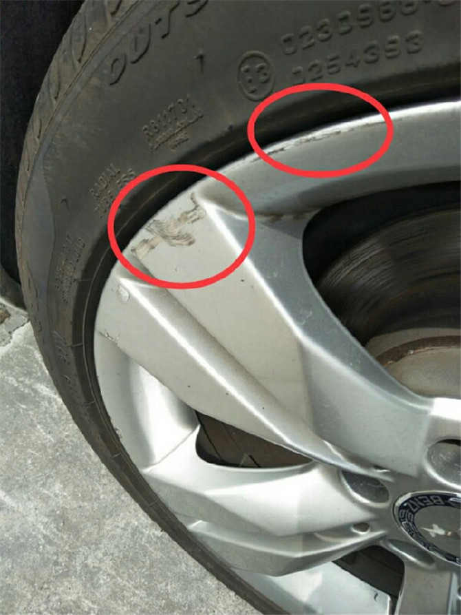 5万公里奔驰slk老车值得购买吗,10万可以买到哪款奔驰slk