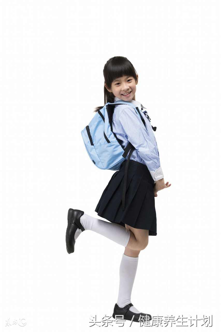 书被压卷了怎么处理,背书包的时候很重怎么办