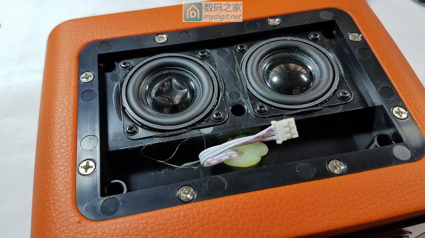 皮革+木质=好音质？简评朗技iBOXH90创意无线蓝牙音箱性价比