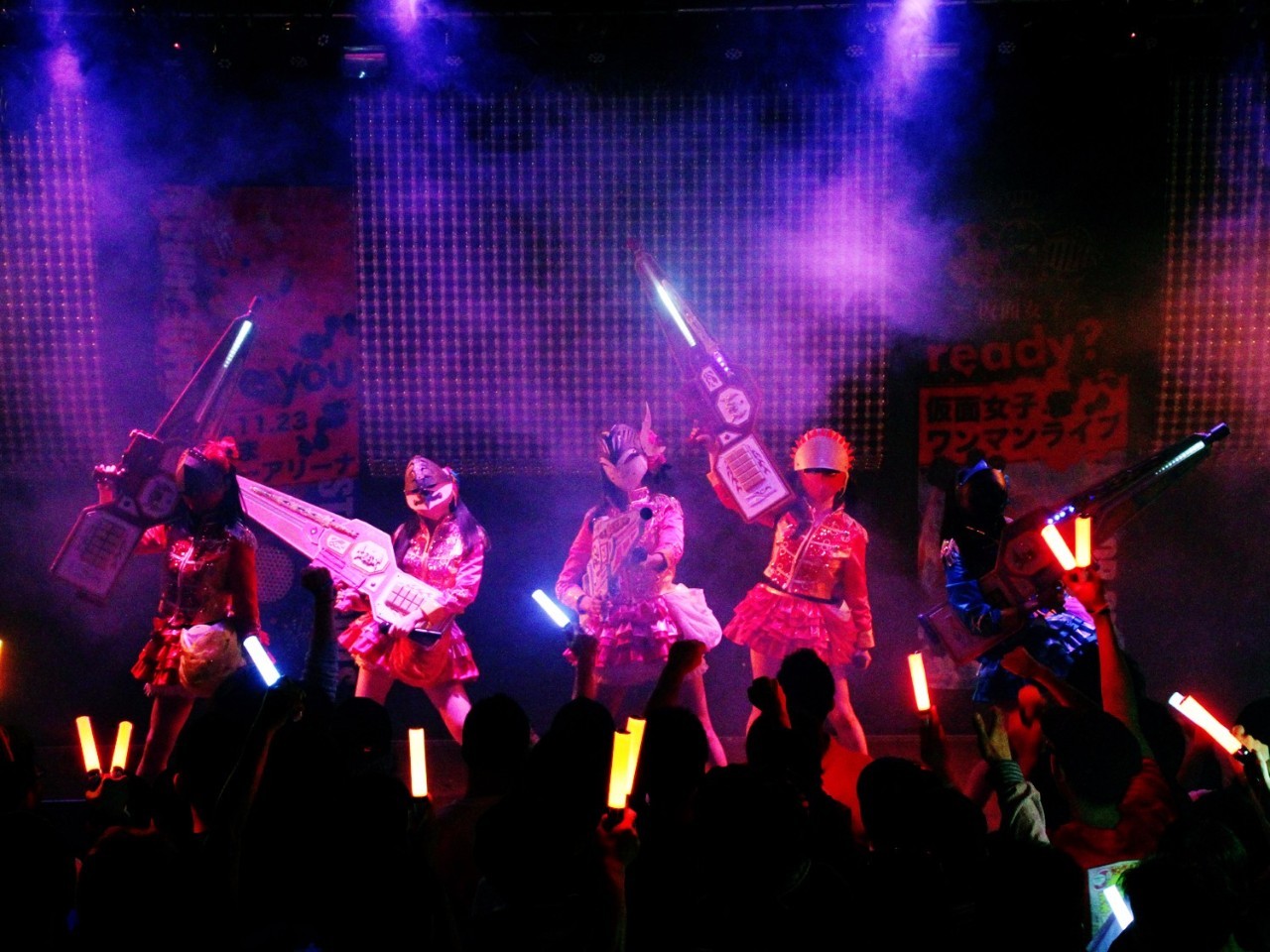 日本天团akb48,akb48是地下偶像吗