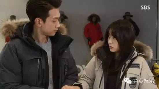 每日星范|范冰冰其实羽绒服承包了范爷整个冬天的美！