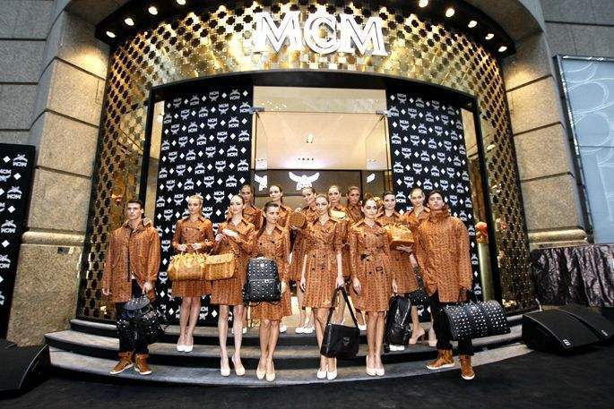 在哪里买化妆品最划算,去哪个国家旅游买化妆品便宜