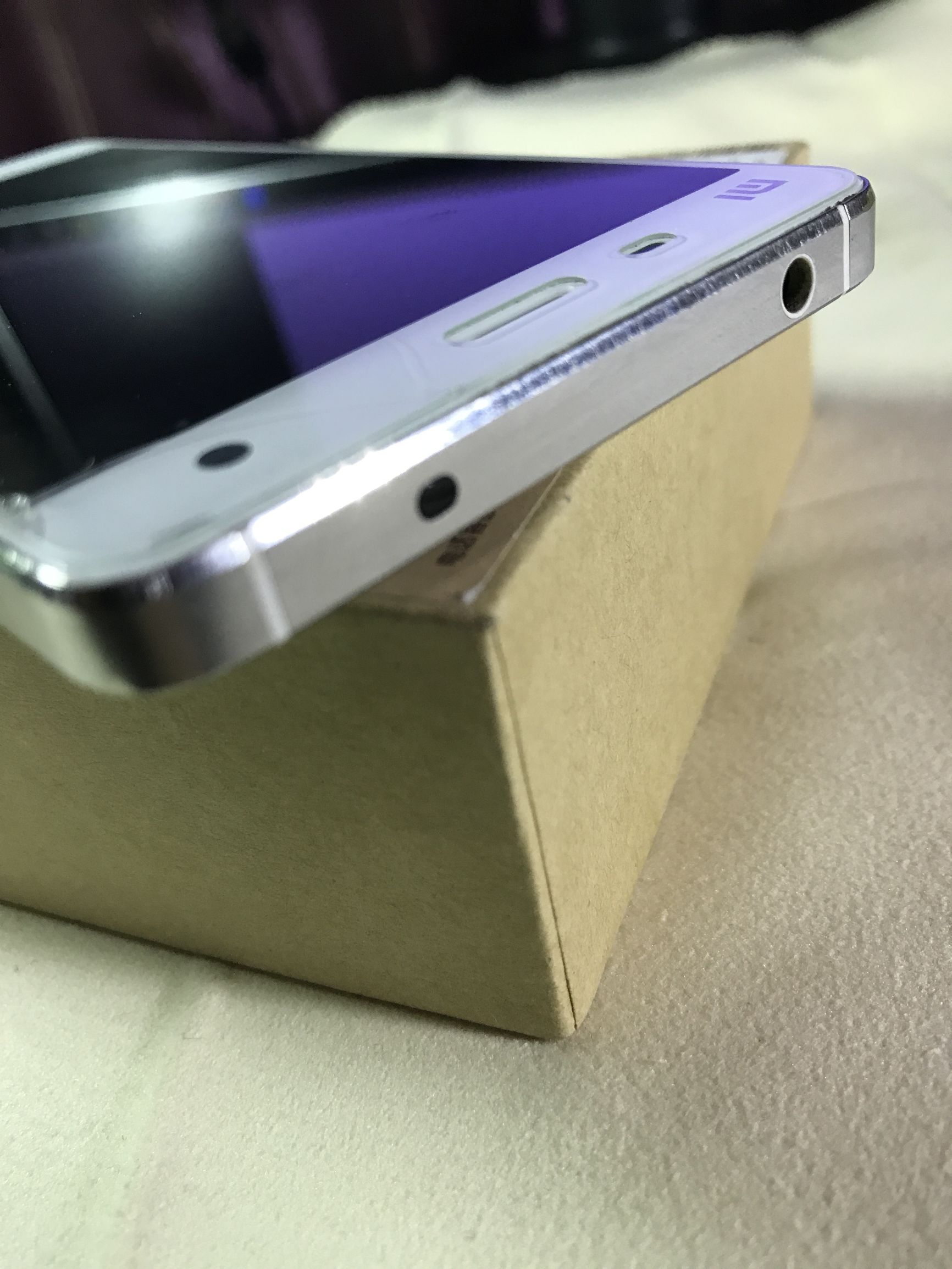 一代神机小米4,一代神机小米6雷军