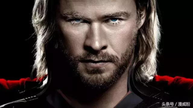 她只拥有了五分之一的凤凰之力，就将雷神打的落花流水！