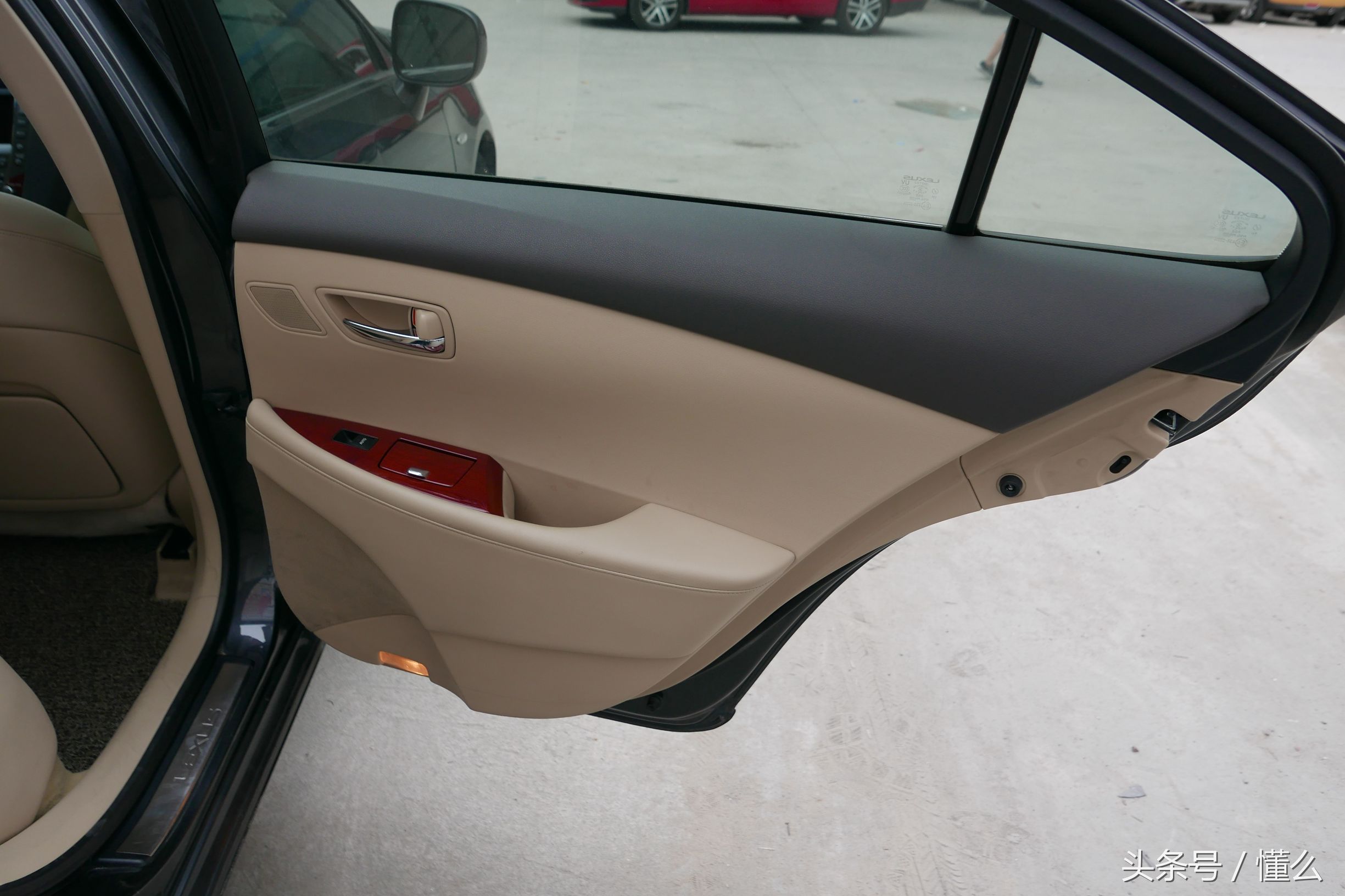 雷克萨斯es350平行进口讲解,雷克萨斯es350用原厂件翻新