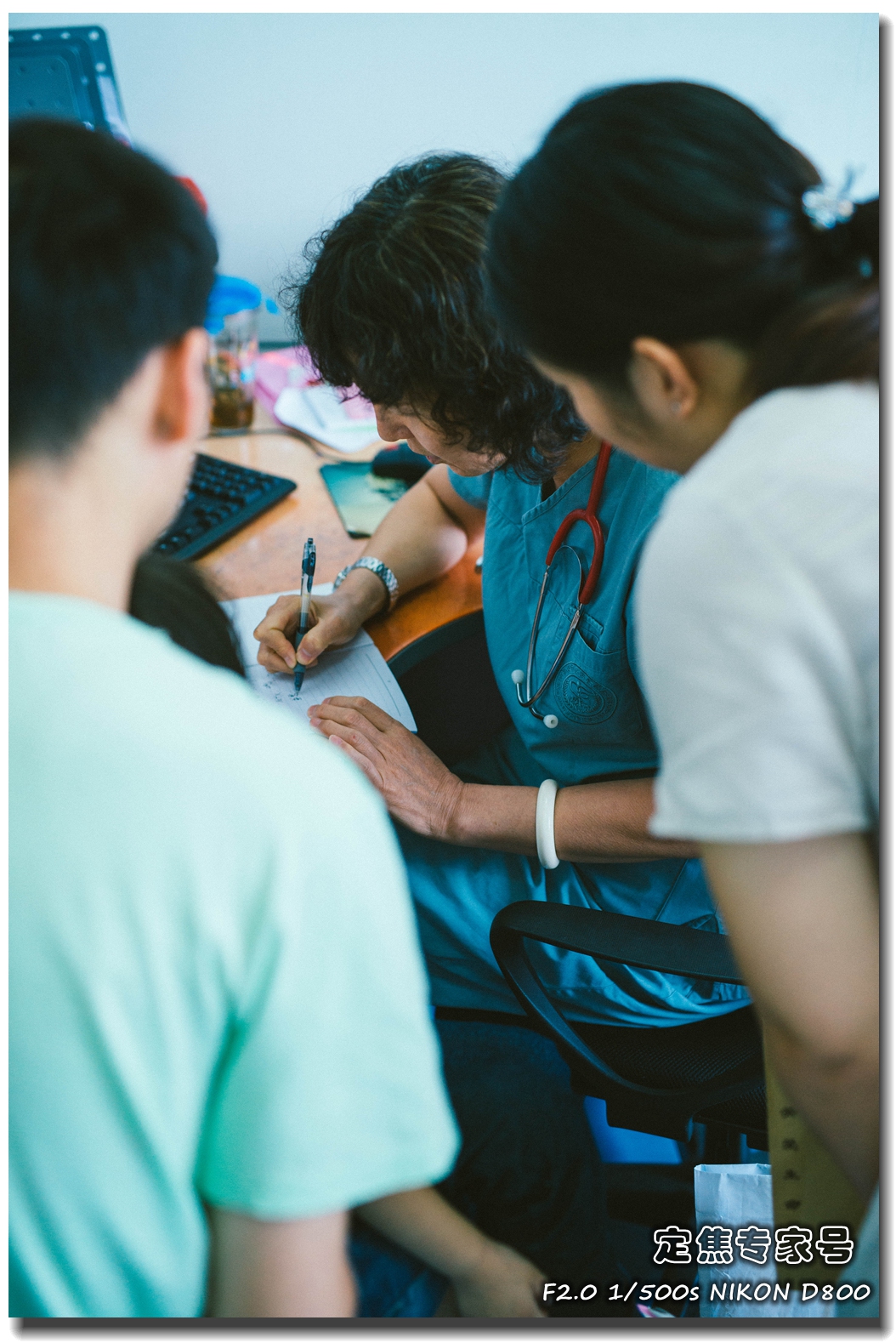 孩子肚子疼关节痛，等皮肤出了斑点才发现原来被它给骗了