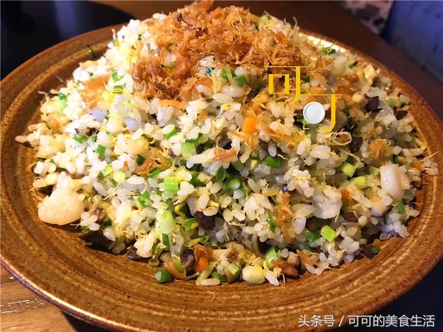 扬州哪里吃狮子头最正宗,淮扬菜狮子楼的狮子头