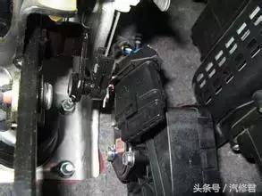 b1424太阳能传感器故障维修,离合器位置传感器故障维修多少钱