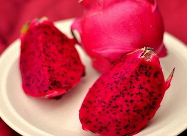 孕妈在怀孕期间不关注饮食，上厕所时竟然出现了血便