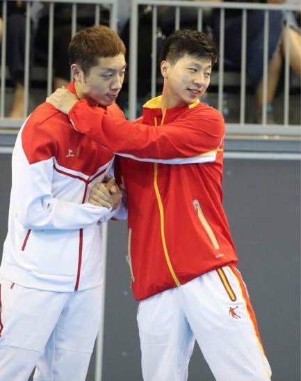 马龙许昕乒乓球比赛视频回放,国乒成员受伤坚持比赛合集