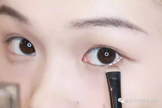 简单又快速的日常妆,懒人必备三分钟教你化好出门妆