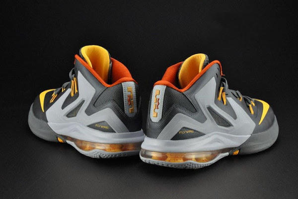 詹姆斯支线使节7代实战测评,詹姆斯使节系列是支线吗