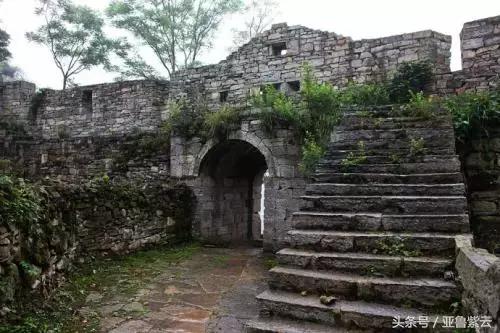 安顺旅游必去十大景点推荐一下,你的好友会带你去哪里玩