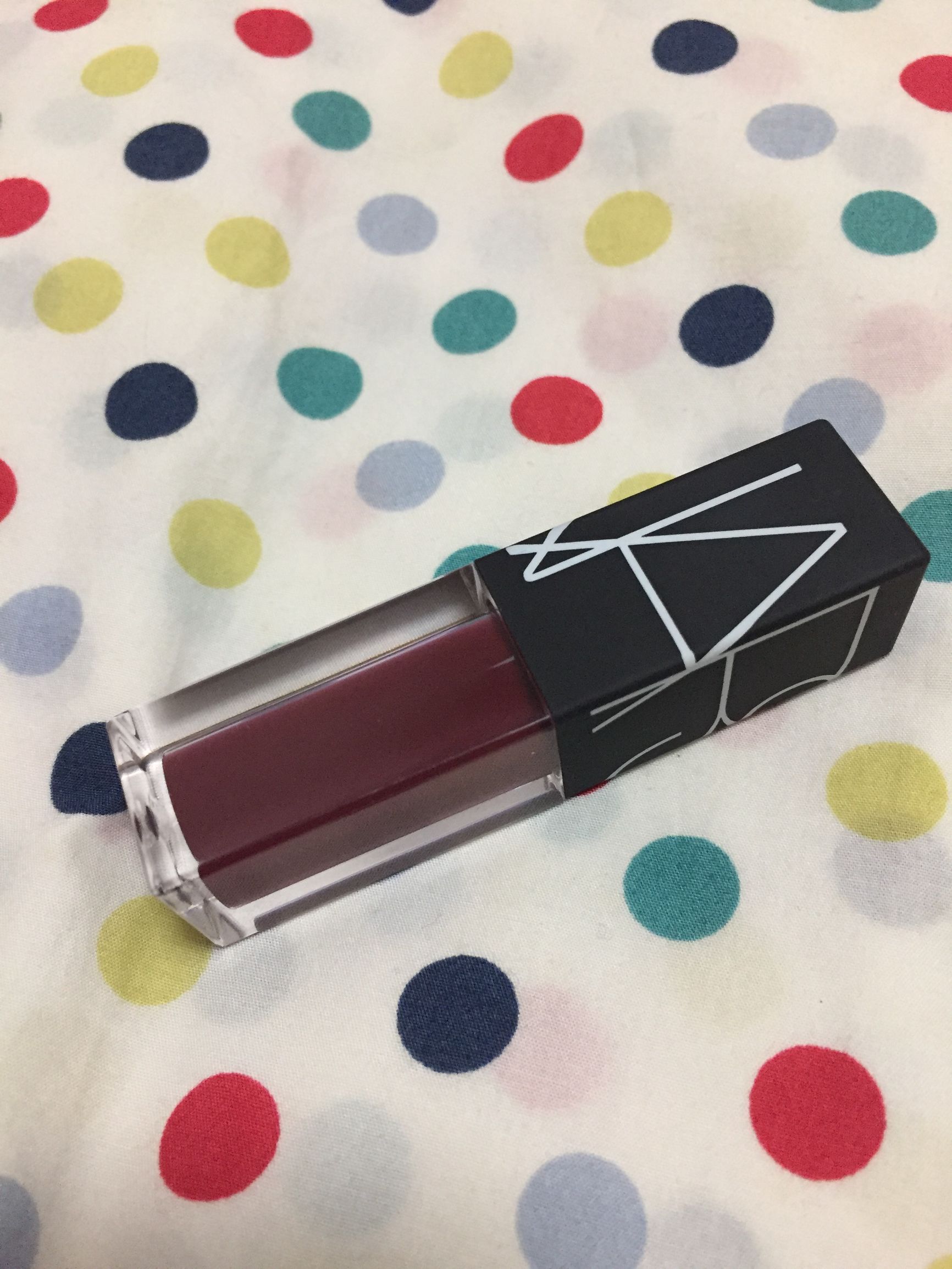 美妆必买的商品是什么,美妆必备品推荐与使用心得