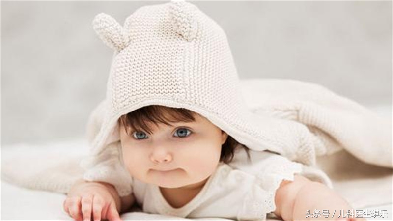 宝宝打喷嚏和过敏性鼻炎有关系吗,宝宝鼻炎流鼻涕咳嗽浓痰