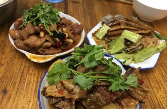 重庆渝中区十大必吃饭店,重庆不能错过的三家火锅店