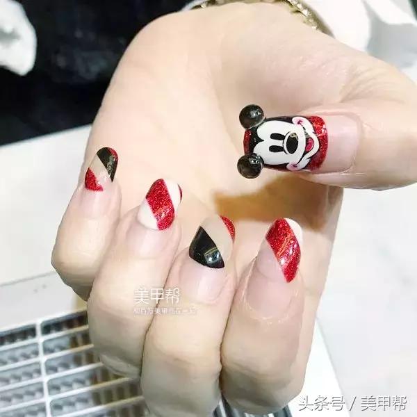 美甲一般要卸甲吗,做美甲多久可以卸甲