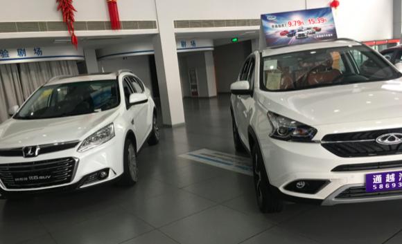 东风裕隆“体验剧场”形同虚设，上海3网点变身汽车超市