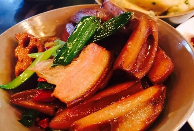 重庆渝中区十大必吃饭店,重庆不能错过的三家火锅店