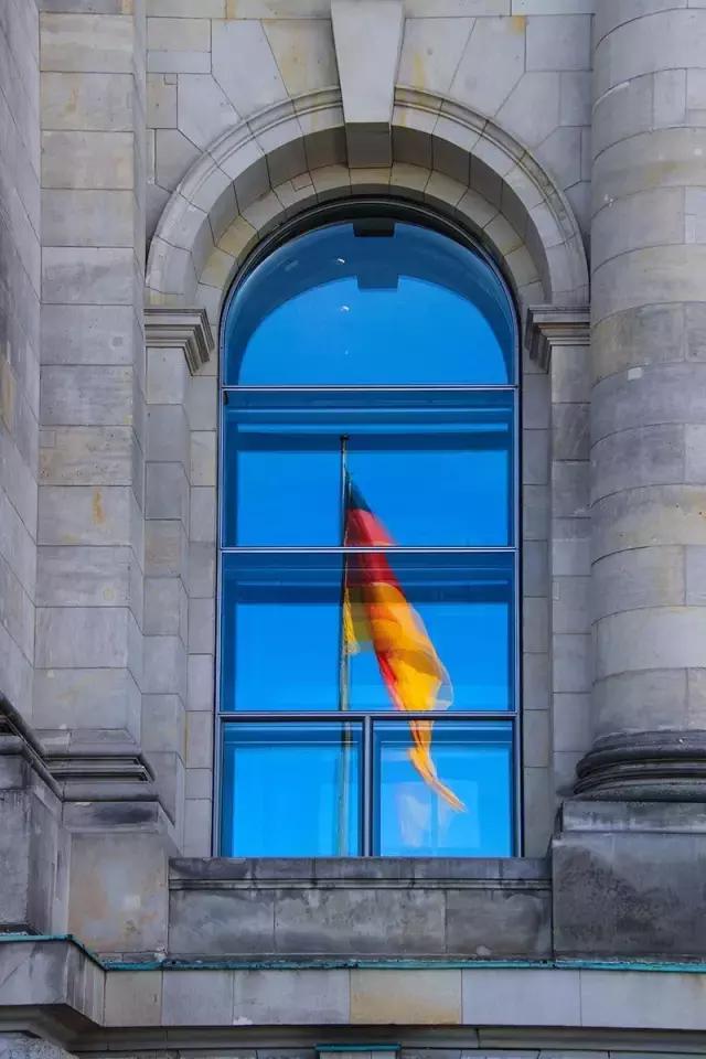 腾龙20-40f2.8风光摄影,腾龙18-400mm镜头都可以拍摄什么