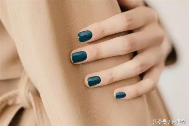 美甲一般要卸甲吗,做美甲多久可以卸甲