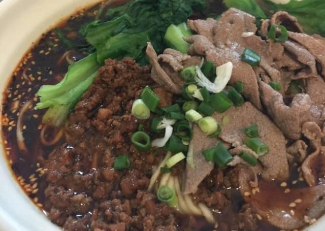 重庆渝中区十大必吃饭店,重庆不能错过的三家火锅店