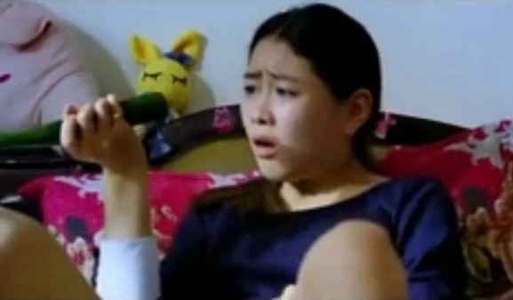 段子十则：黄瓜断了，断的那一半，在里面