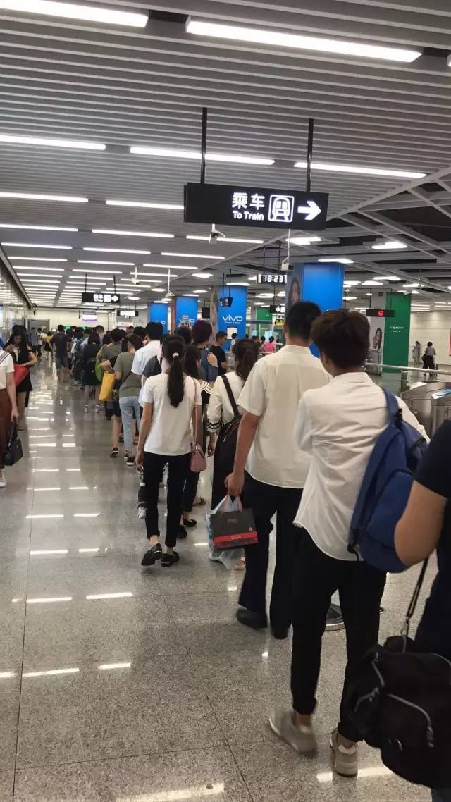 石家庄99%人的上班态势，最后一个说到心坎里了！