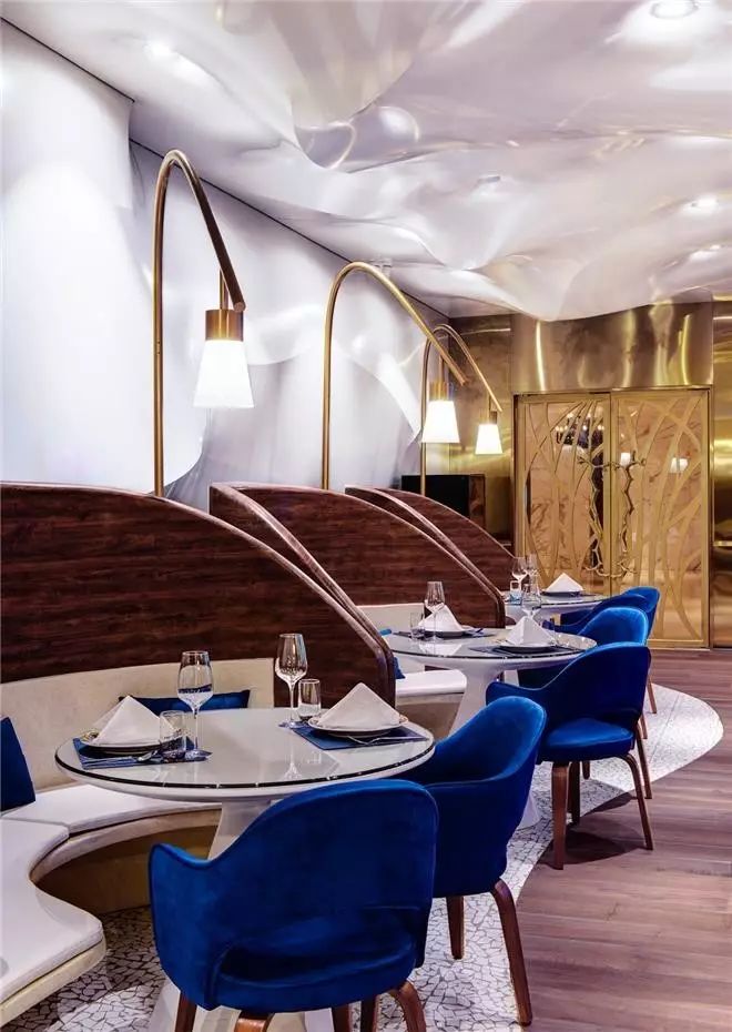 设计师大胆突破传统设计元素,林森设计师