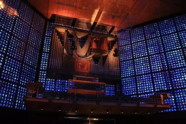 腾龙20-40f2.8风光摄影,腾龙18-400mm镜头都可以拍摄什么