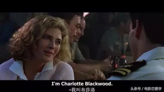 男子女厕所撩妹，简直*兽禽**！