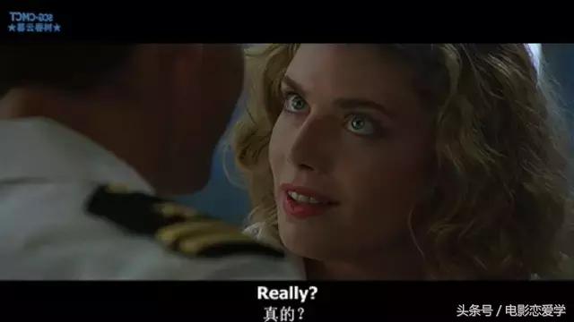 男子女厕所撩妹，简直*兽禽**！