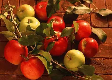 各个身体部位都爱吃哪种水果,哪儿不舒服就吃哪种水果