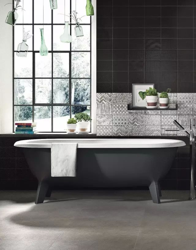 卫生间装浴缸没有淋浴,卫生间装不装洗手盆