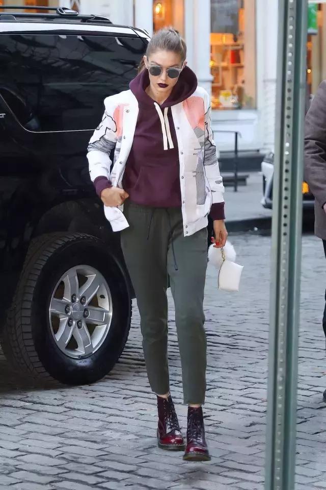 杨幂为什么穿衣服变成爆款,杨幂又带火了一种新穿搭