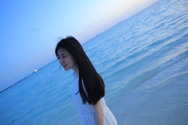 阴天旅游怎么拍照好看呢,十一出去旅游怎么拍照