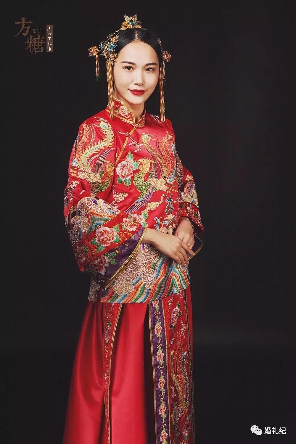 如何挑选适合中式婚礼的妆容,中式婚礼搭配