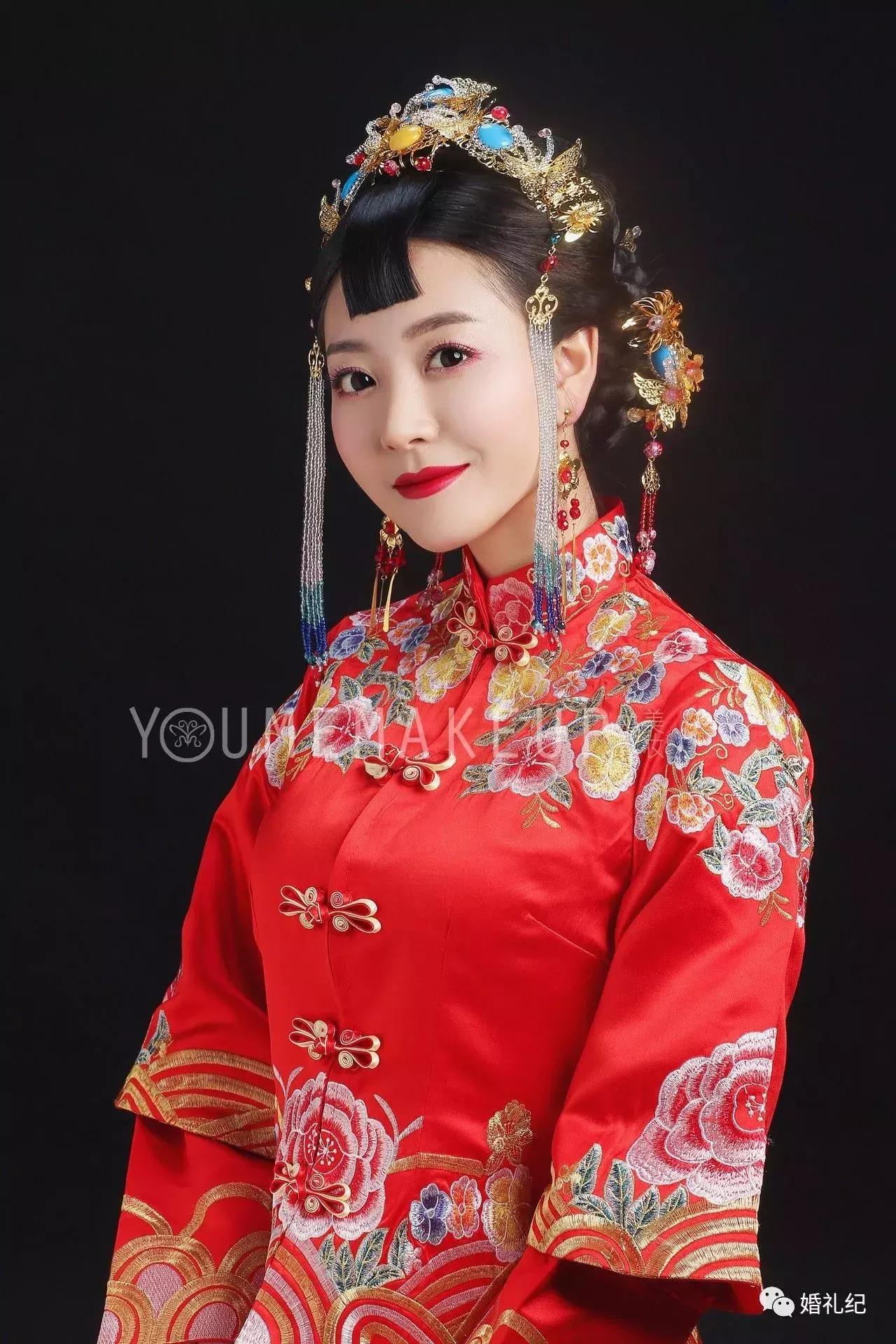 如何挑选适合中式婚礼的妆容,中式婚礼搭配