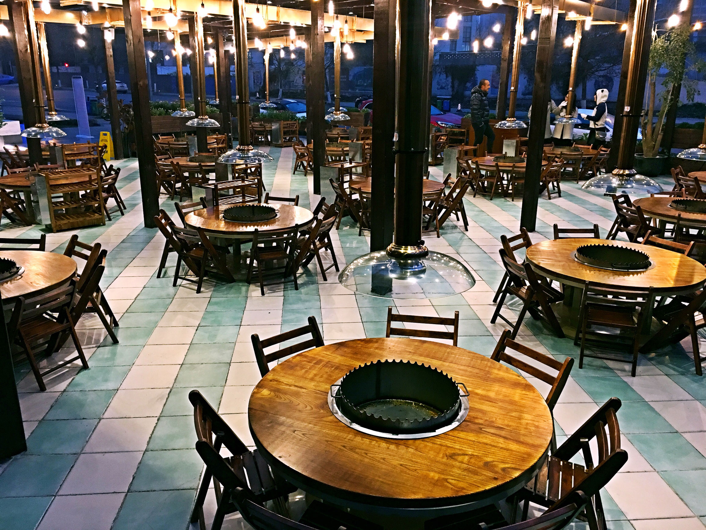 醉月湾西昌火盆烧烤成都,西昌原生态自助火盆烧烤怎么样