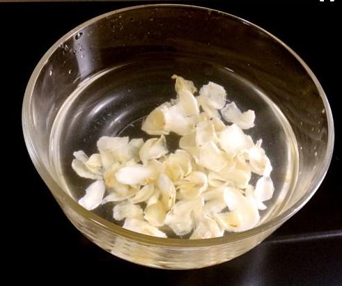 痛经失眠怎么办,女生痛经睡不着觉的治疗方法