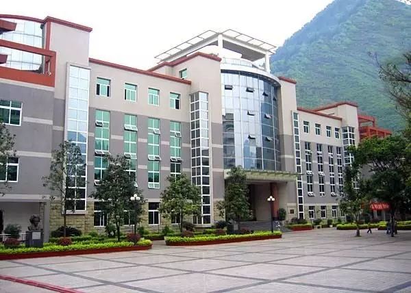 2021重庆最好的中学学校排名,重庆哪些区县中学录取清华北大