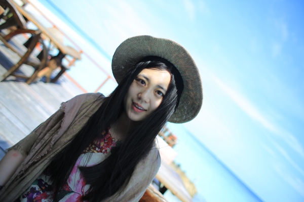 阴天旅游怎么拍照好看呢,十一出去旅游怎么拍照