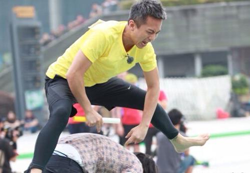 上了高中需要关注的事儿,上高中后长白头发了怎么办