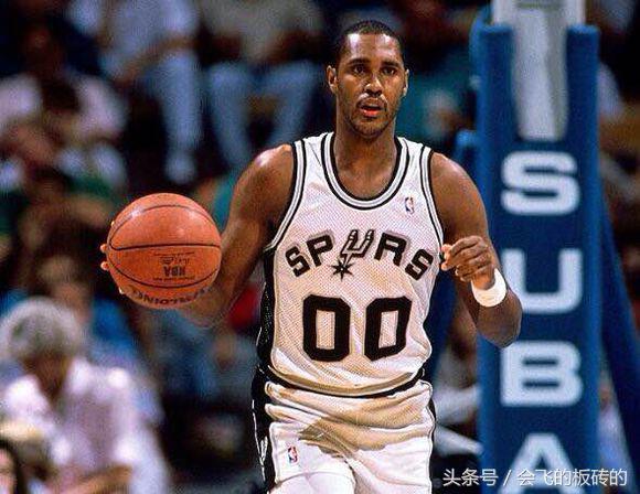 nba球员版球衣和球迷版球衣,nba球员球衣号码大全