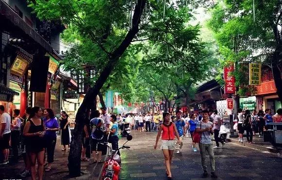 新乡必吃十大特色小吃步行街,舌尖上的古街美食街