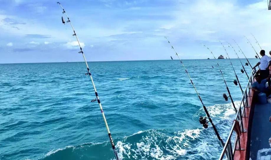 短竿长线挂玉米怎么抛竿,短杆用长线怎么抛竿