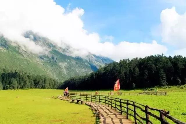 西安到丽江往返机票团购,西安飞丽江行程