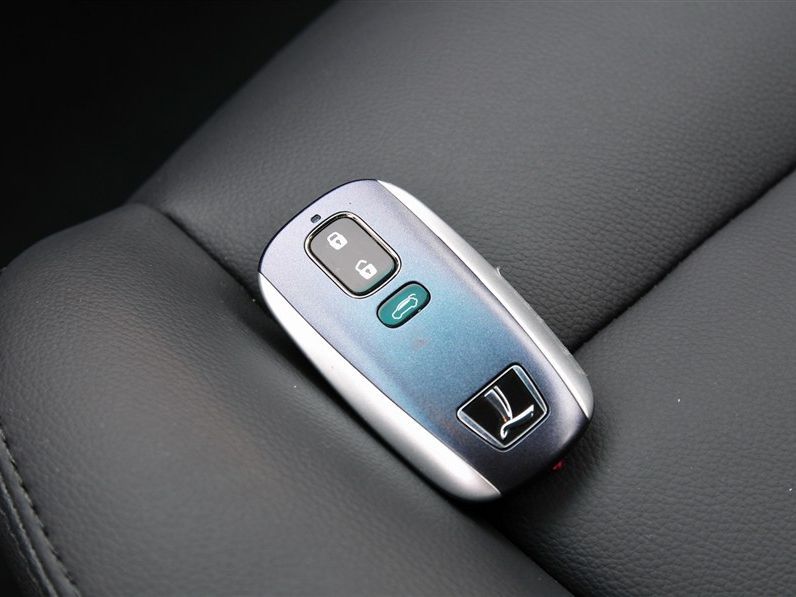 电车钥匙丢了怎么办,奔驰车钥匙丢了一把