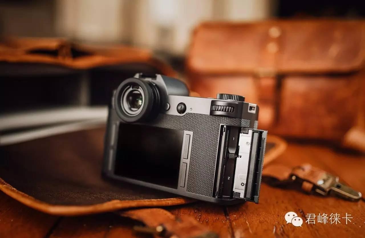 徕卡现在最火的一部相机,徕卡最顶级的微单是什么